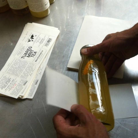 ManuTeeFaktur_ManuTeaFacture_hand-rolled_001