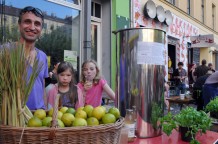ManuTeeFaktur_ManuTeaFacture_mayday_2012-03
